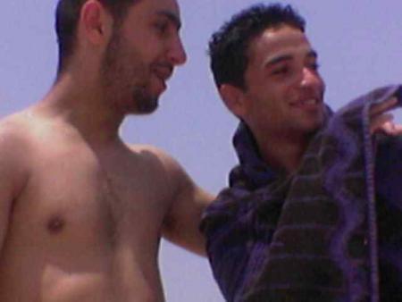 hay hay 3la arnold skinjbirre wa gachoche howa almossiba